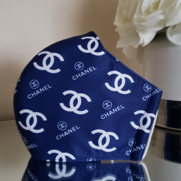 Designer Face Mask- LAST ONE! 💙 - Picture 1 of 3